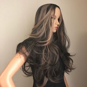 balayage brown wig highlighted Vergara sun kissed dark brunette wig 29 inch NWT